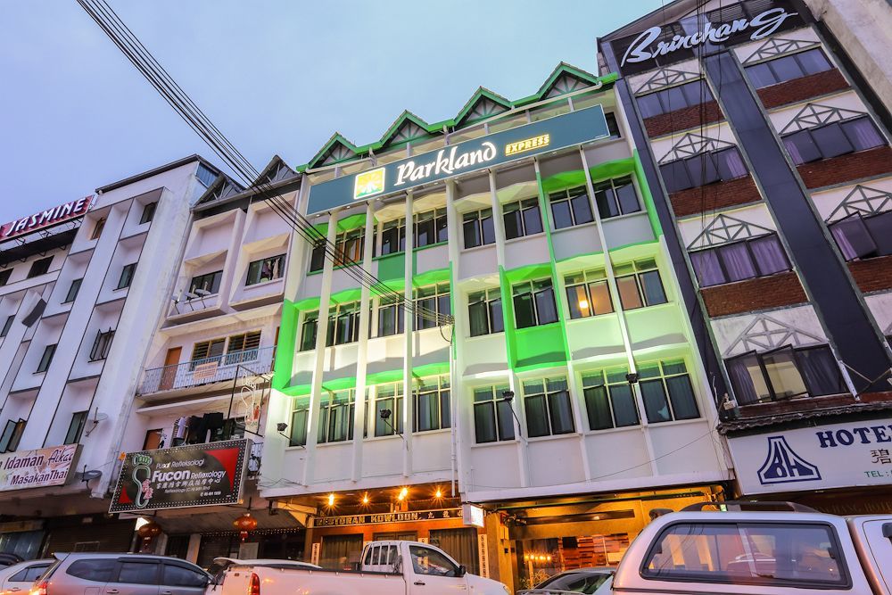 Parkland Express Hotel 2*